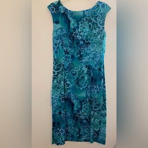 Connected Apparel Size 14